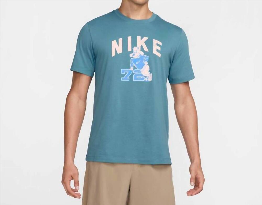NEW NIKE 72 fitness dog t-shirt in smokey blue
